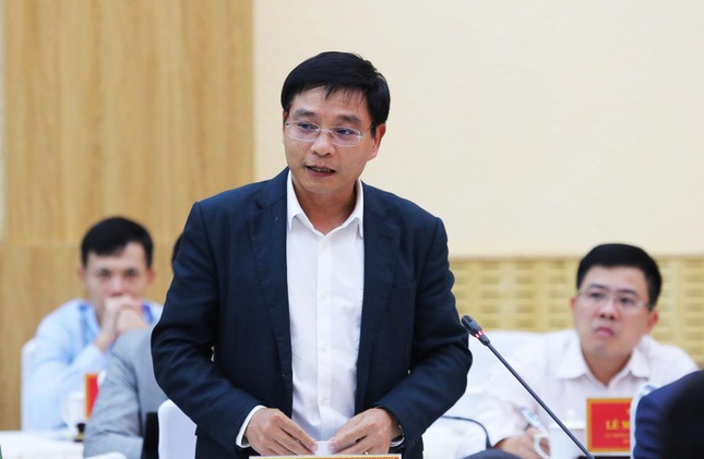 Bộ trưởng Bộ GTVT - ông Nguyễn Văn Thắng phát biểu tại hội nghị