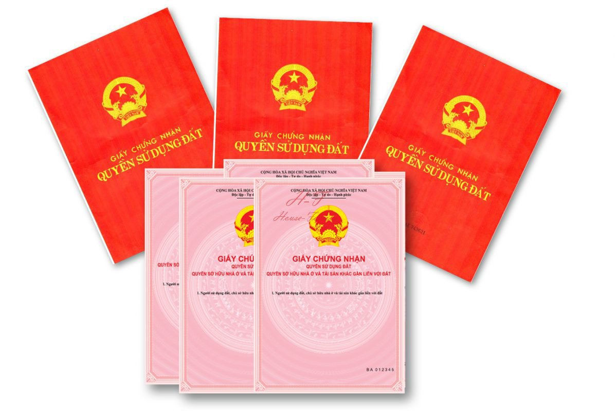 Sổ đỏ được đổi tên từ 1-8 theo Luật Đất đai